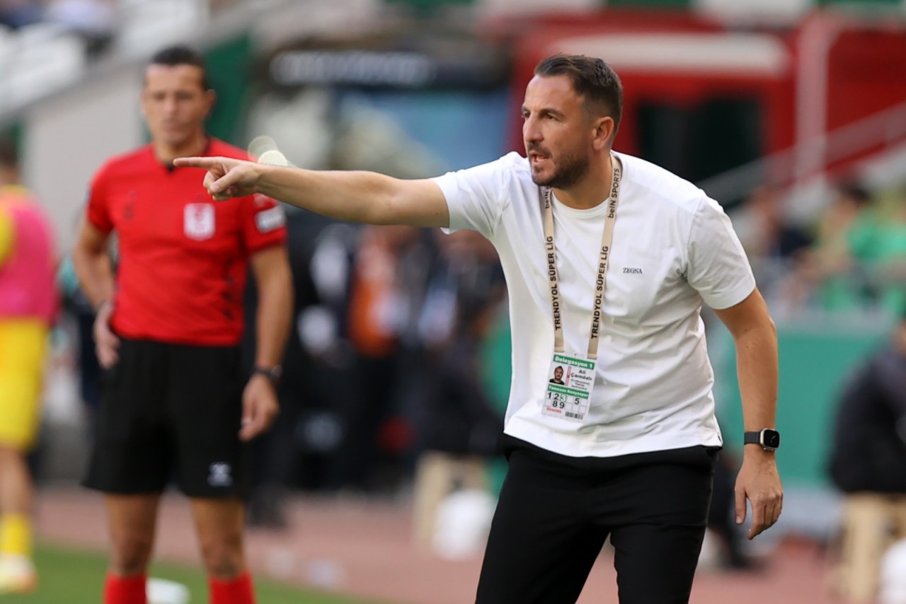 Süper Lig ekibinde fatura teknik adama kesildi!