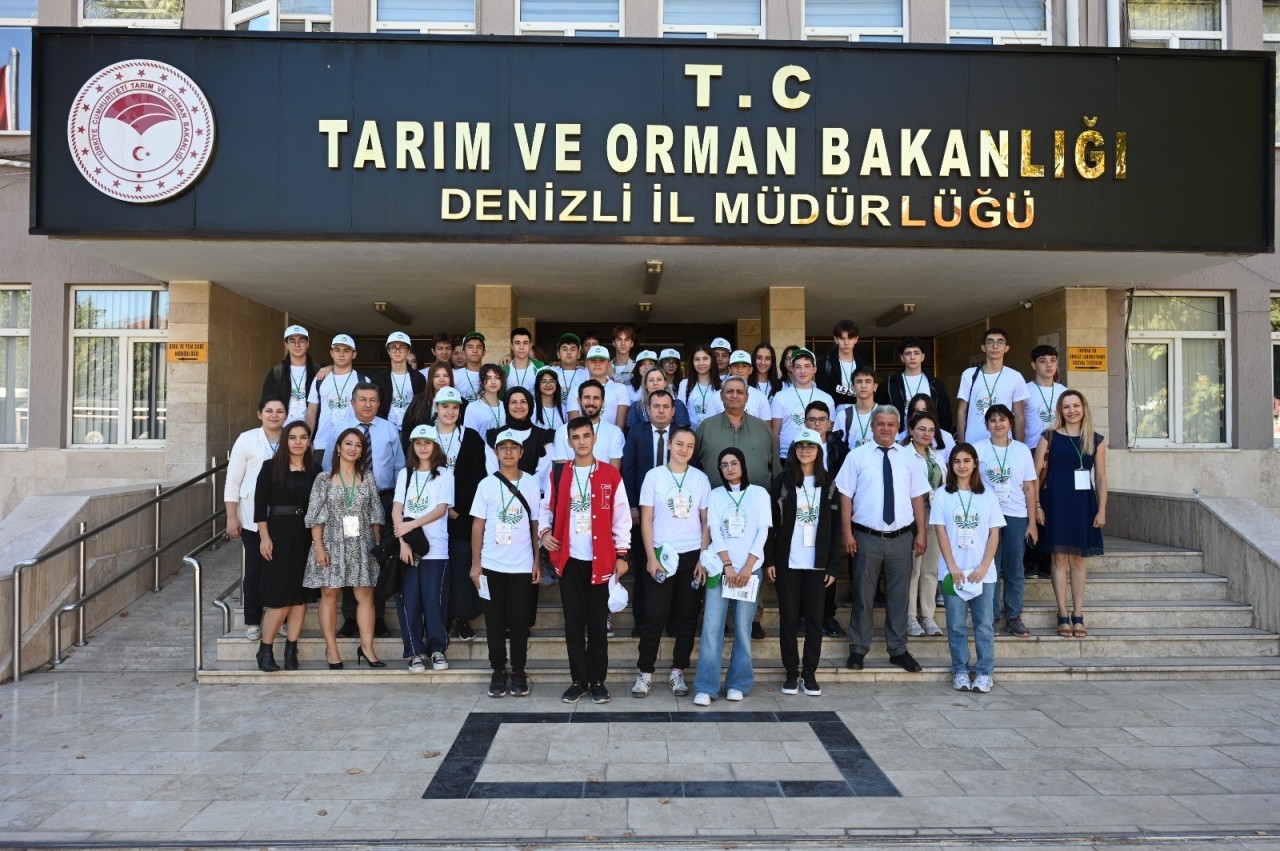 Liselilere sürdürülebilir tarım eğitimi: Geleceğin tarım liderleri yetişiyor