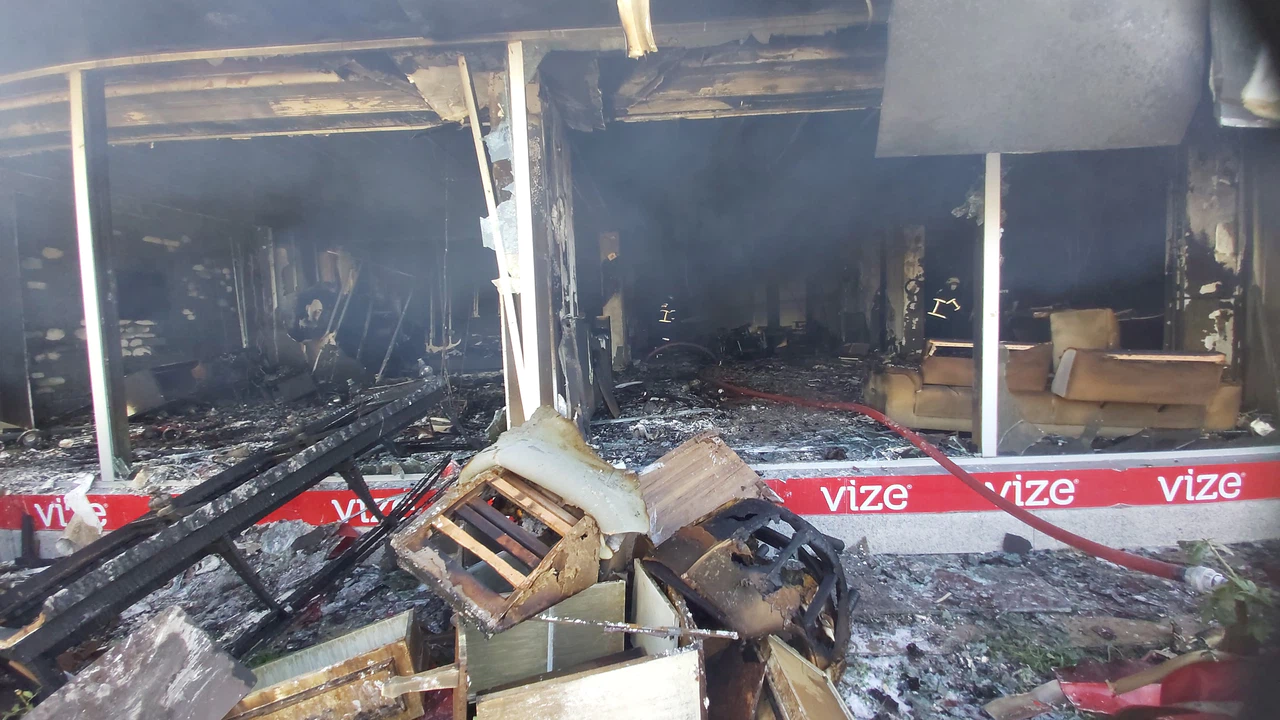 Kırklareli'de korkutan yangın: Fabrika alev aldı!