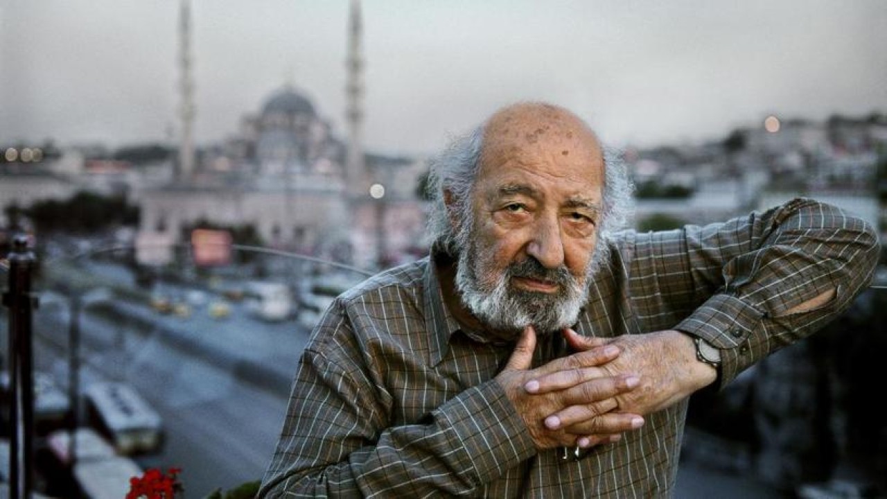 Ara Güler vefatının 6. yıl dönümünde Beyoğlu’nda anıldı