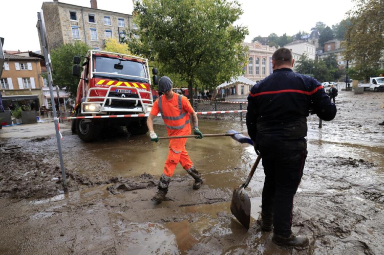 Fransa ve İtalya'da sel felaketi can aldı