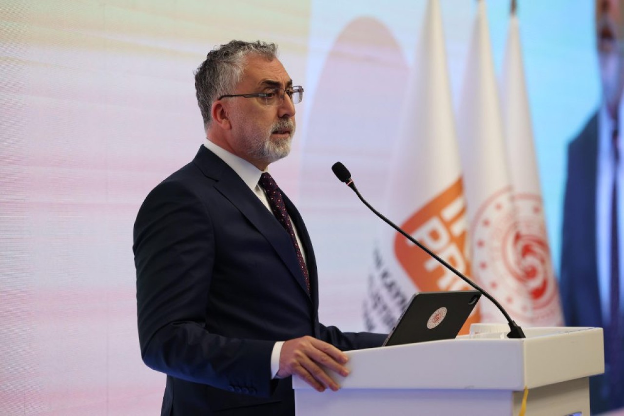 Almanca bilmeden Almanya'da  270 bin TL maaş!