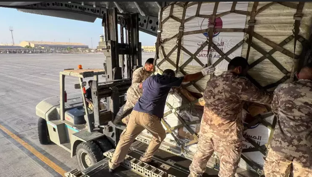 Katar’dan Lübnan’a destek!