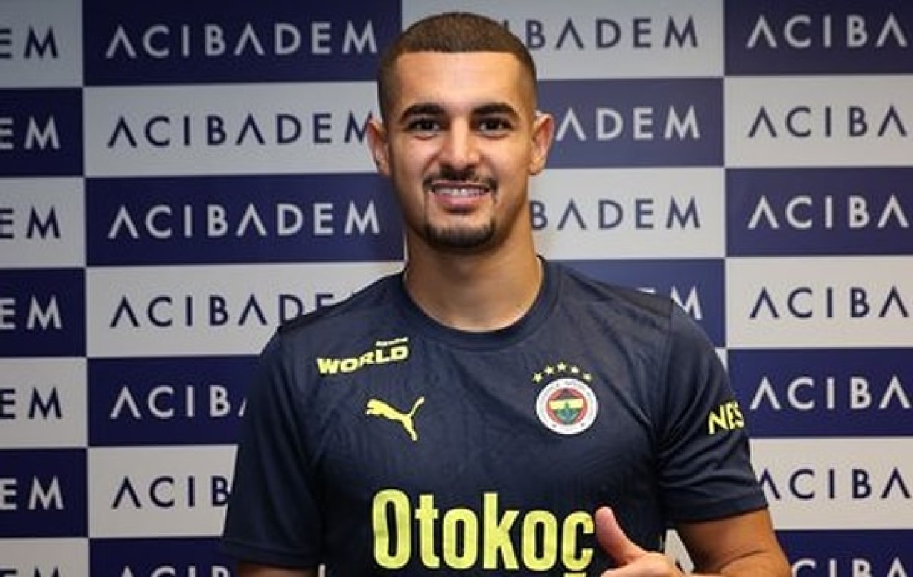 Fenerbahçe,  9 dakika oynayıp gitmesi için 2 milyon Euro ödedi!