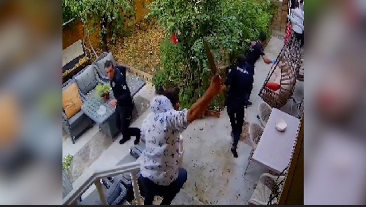 Konya’da polise bıçaklı saldırı: Saldırganın 33 suç kaydı ortaya çıktı! İşte detaylar