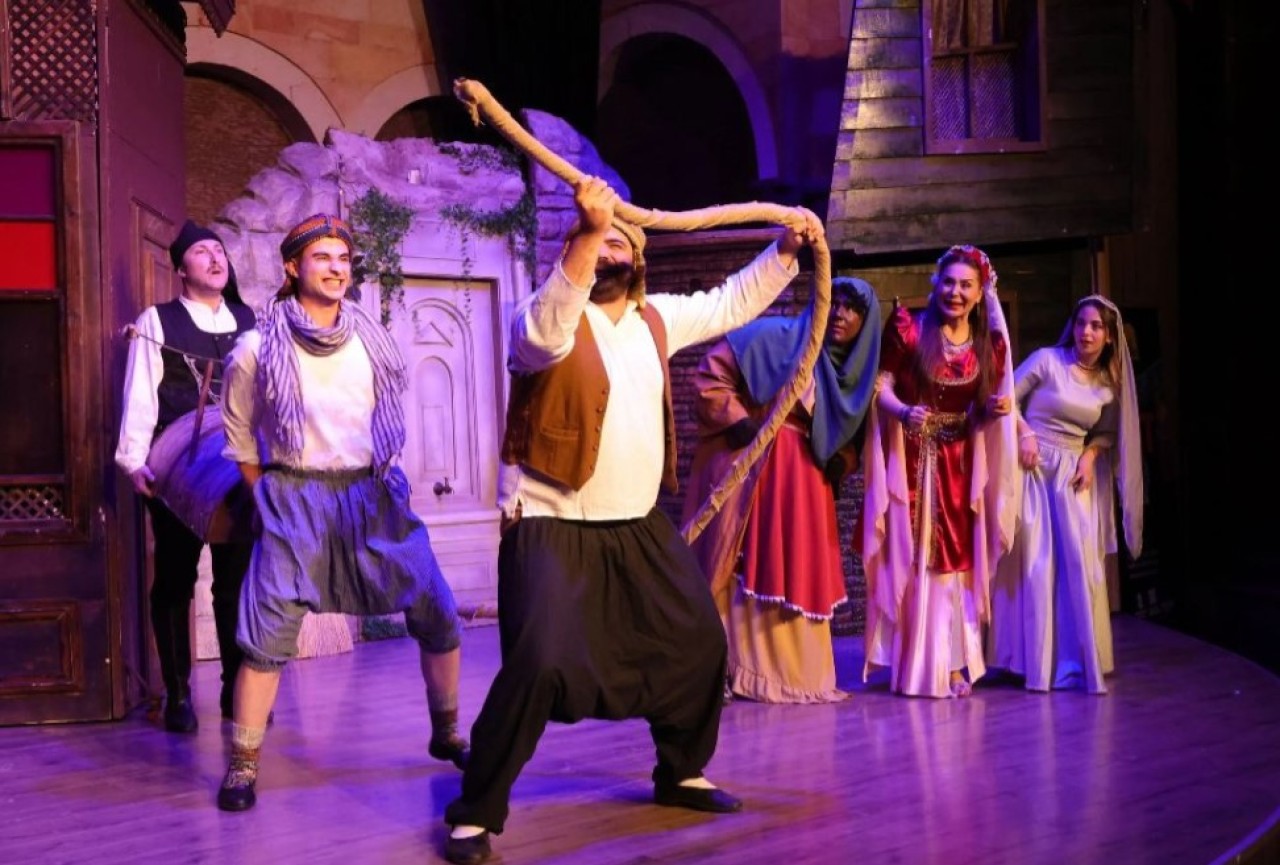 Kartepe'de kültür sanat kış sezonu başladı