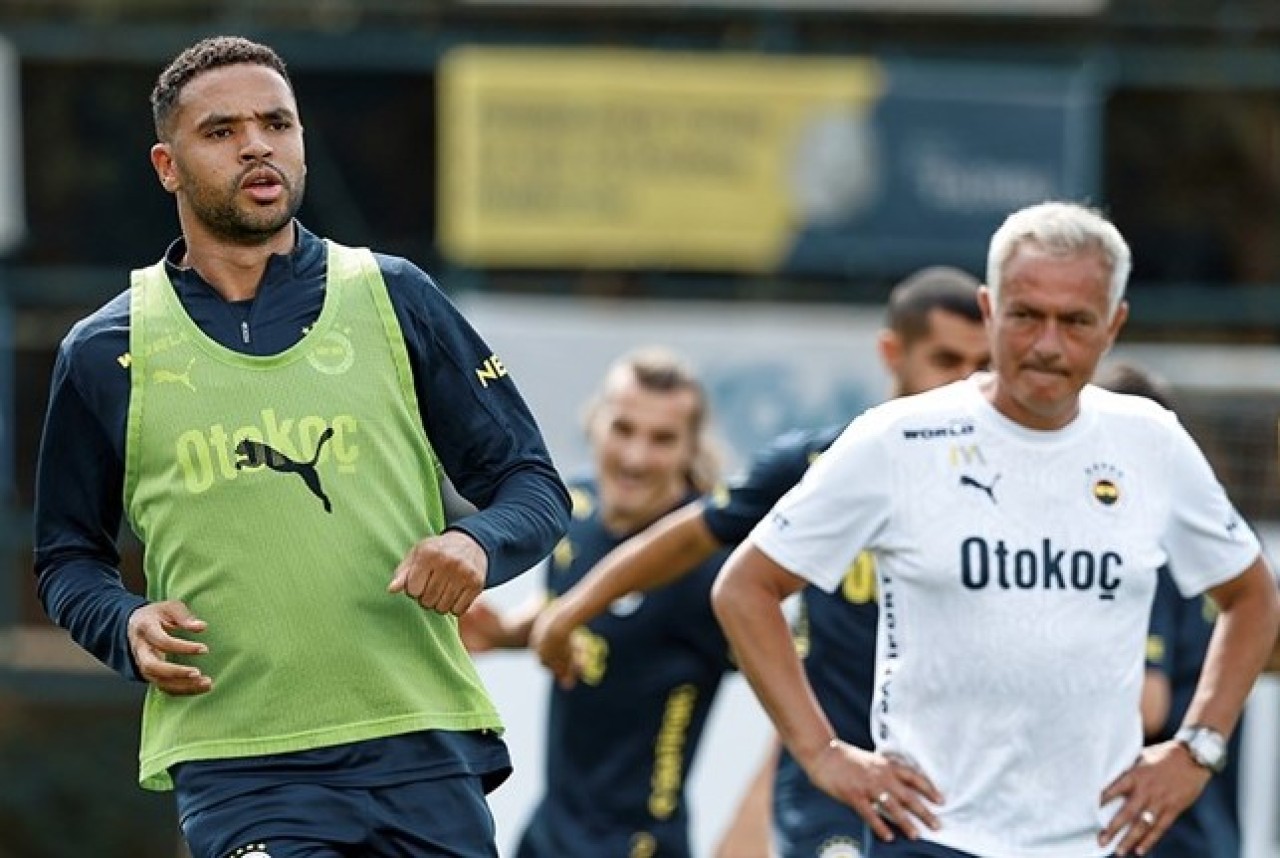 Jose Mourinho'dan yeni kadro: 2 futbolcu kulübeye gidiyor!