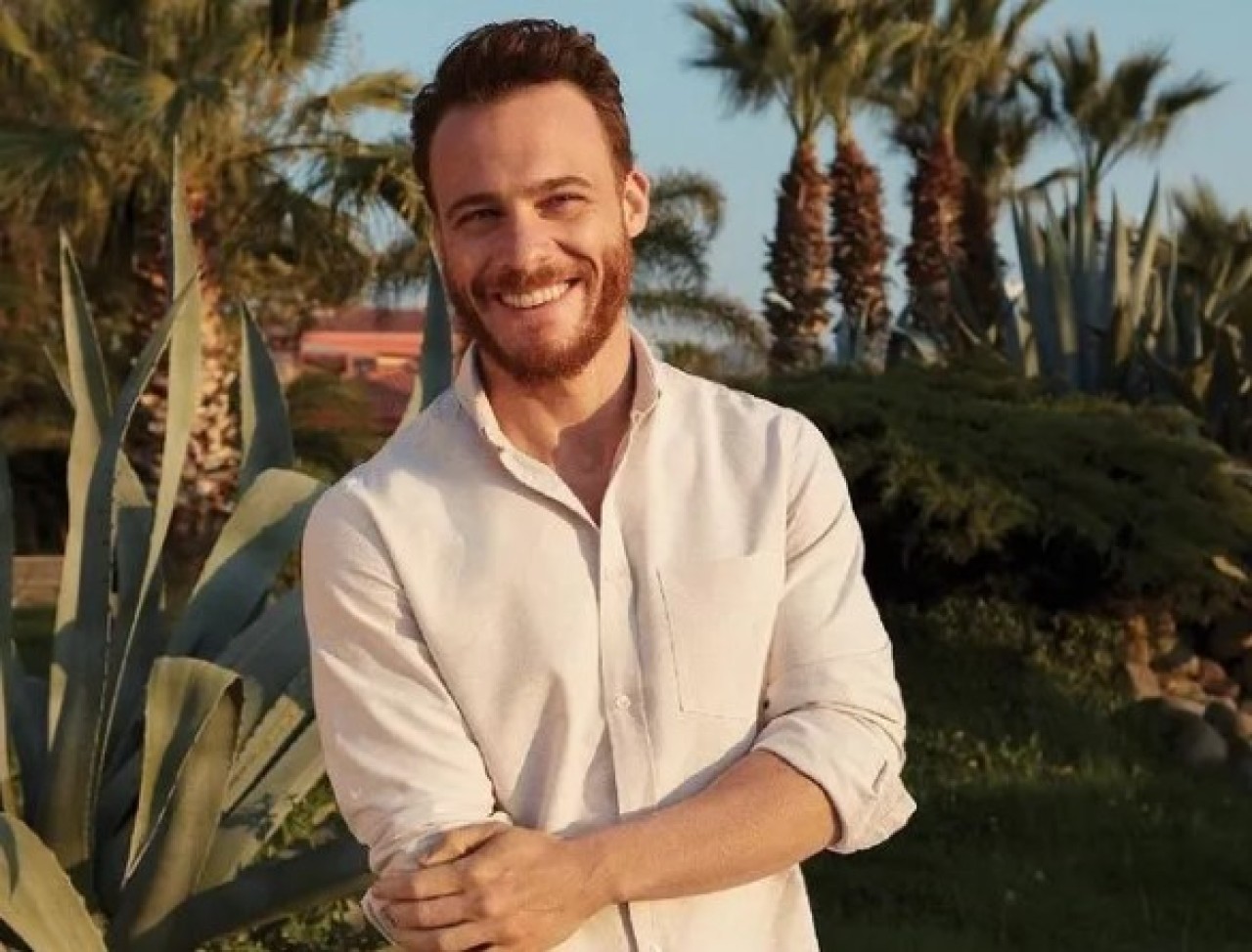 Kerem Bürsin'in yeni sevgilisi bakın kim çıktı?