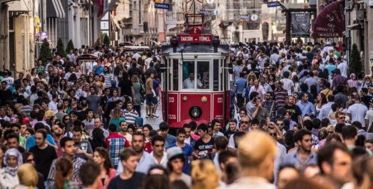 MetroPOLL'den "Türkiye güvenilir bir ülke mi?" anketi! İşte çıkan sonuç