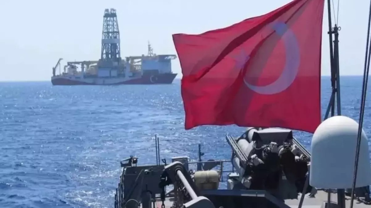 Türkiye,  İsrail'in bomba yağdırdığı ülke için harekete geçti!