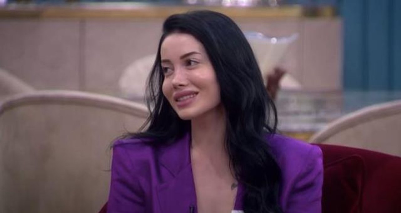 Cansel Ayanoğlu komşusu ile yaşadığı sorun nedeniyle karakola başvurdu: "Uzaklaştırma istiyorum ama..."