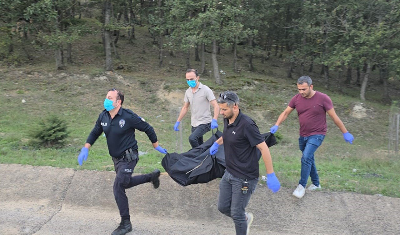 Tekirdağ'da 6 ay önce kaybolmuştu,  cesedi ağaçta bulundu