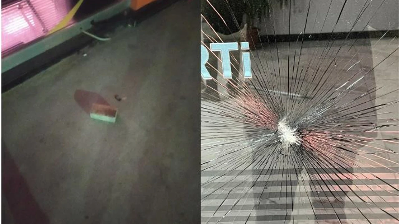 AK Parti İlçe Başkanlığı'na saldırı!