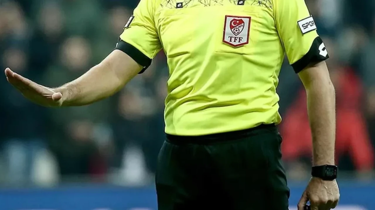 Süper Lig'de yabancı VAR hakemi dönemi başlıyor!