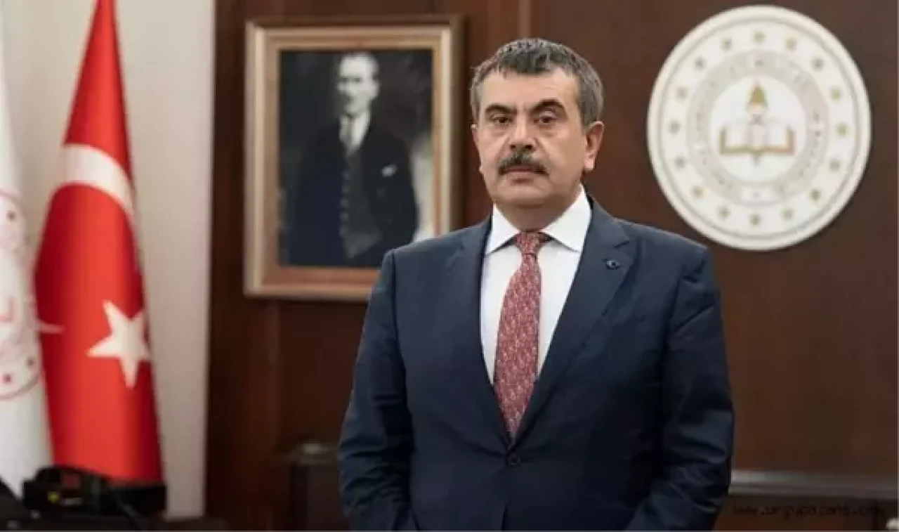Ücretli öğretmenlik devam edecek mi? Bakan Tekin’den dikkat çeken açıklama!