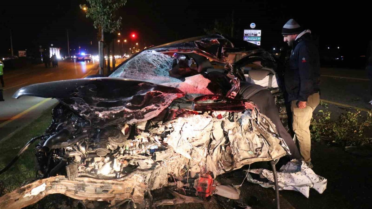 Adapazarı’nda feci zincirleme kaza: Emircan Doğukan Bıyık öldü 3 kişi  yaralı!