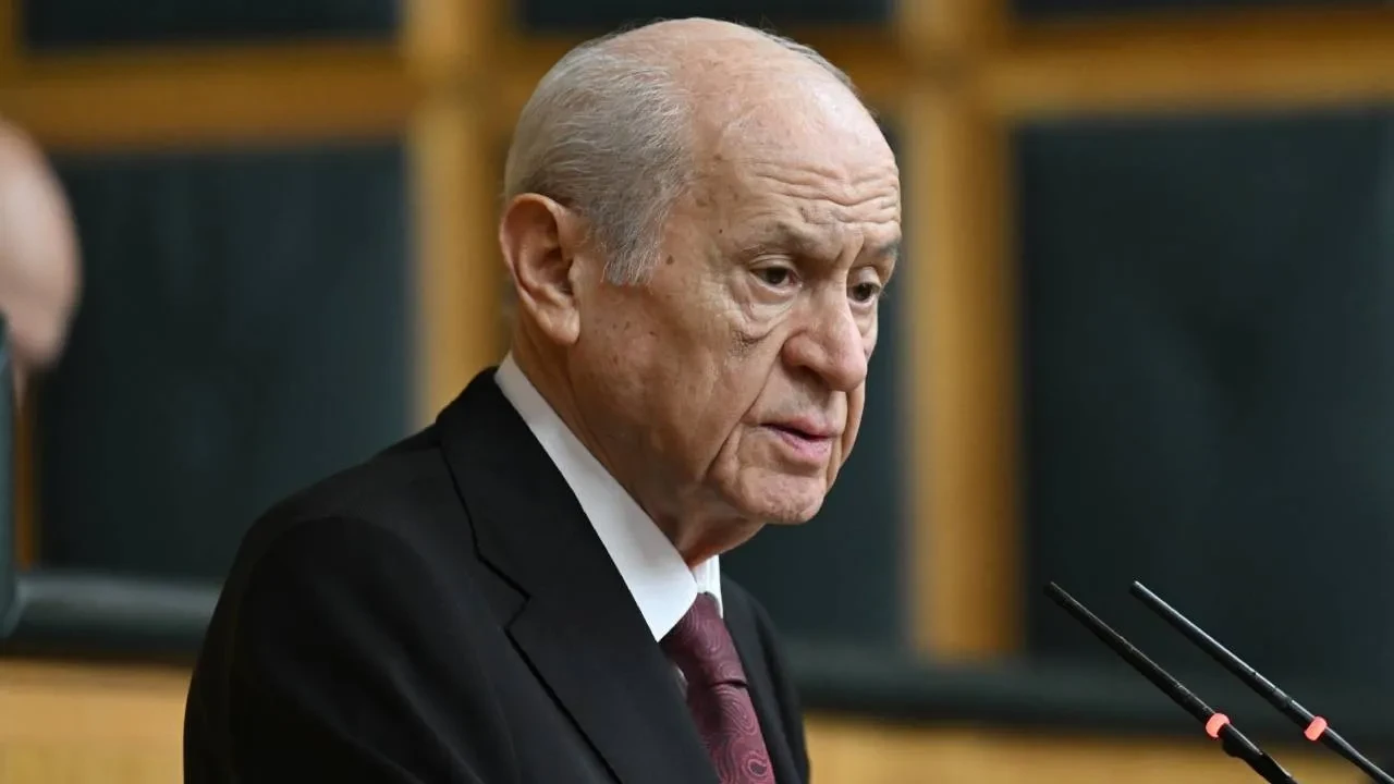 Bahçeli'den kılıçlı yemin krizi açıklaması!
