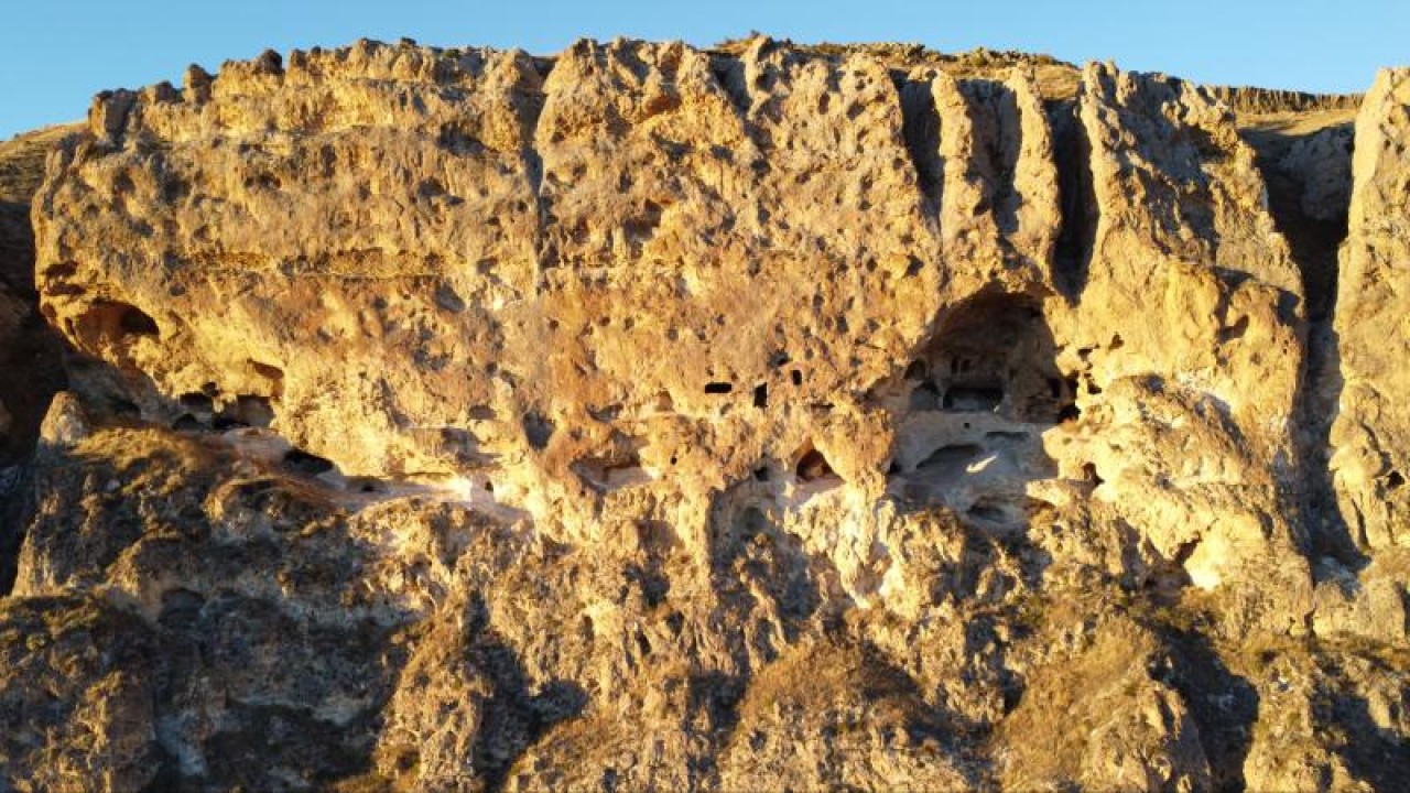 Erzurum'da gizemli mağaraların geçmişi araştırılacak