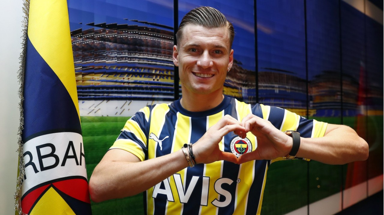 Fenerbahçe'nin eski yıldızı Çaykur Rizespor'a geliyor!