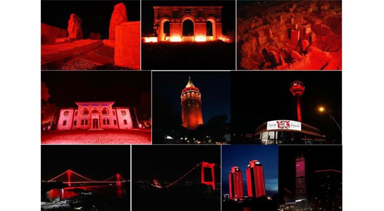 Sembol Yapılar Kızılay Haftası’na Özel Kırmızıya Büründü