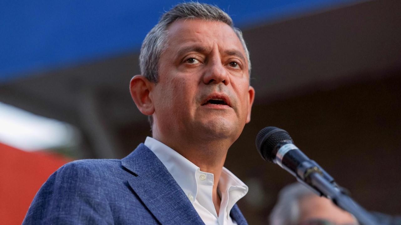 Özgür Özel: "Kimi tehlikeli görüyorsa kapatacak"