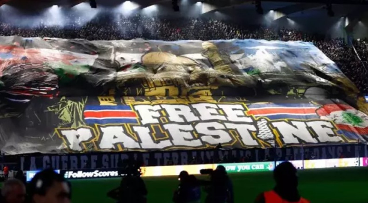 Şampiyonlar Ligi maçında açılan Filistin pankartı geceye damga vurdu