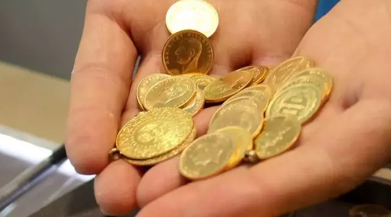 Durdurulan şüphelinin üzerinden 70 kilo altın çıktı