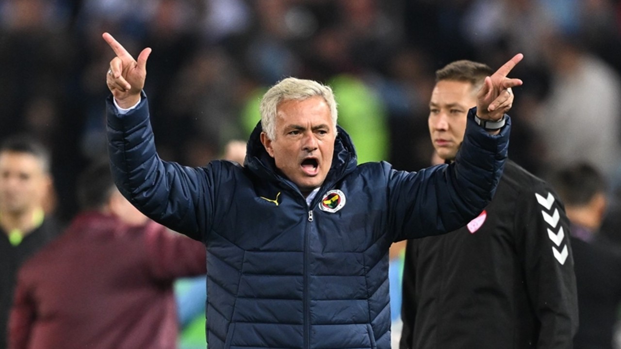 Mourinho basın toplantısına katılmadı!