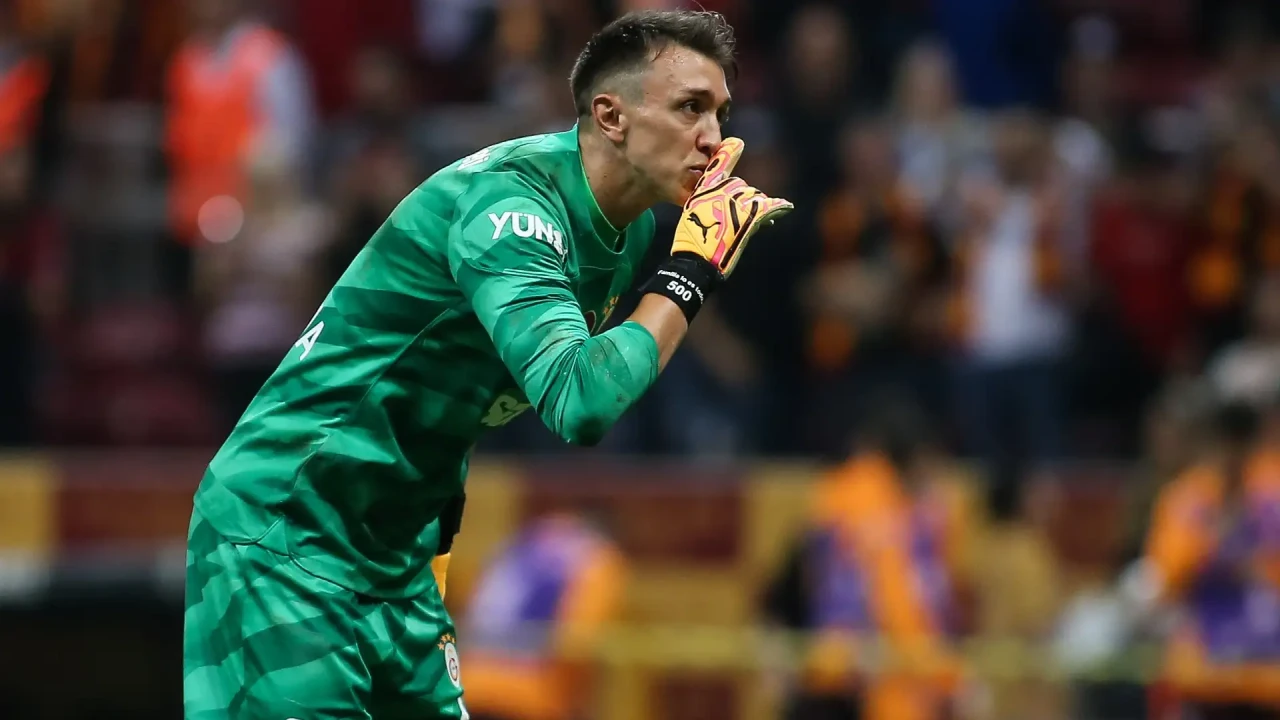 Fernando Muslera’nın yerine Brezilyalı kaleci!