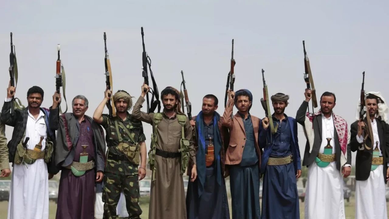 Husilerden İsrail’e füze saldırısı!