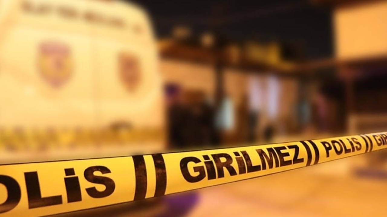 Mersin'de müstakil evde dehşet: 3 kişiyi bıçakla öldürdü