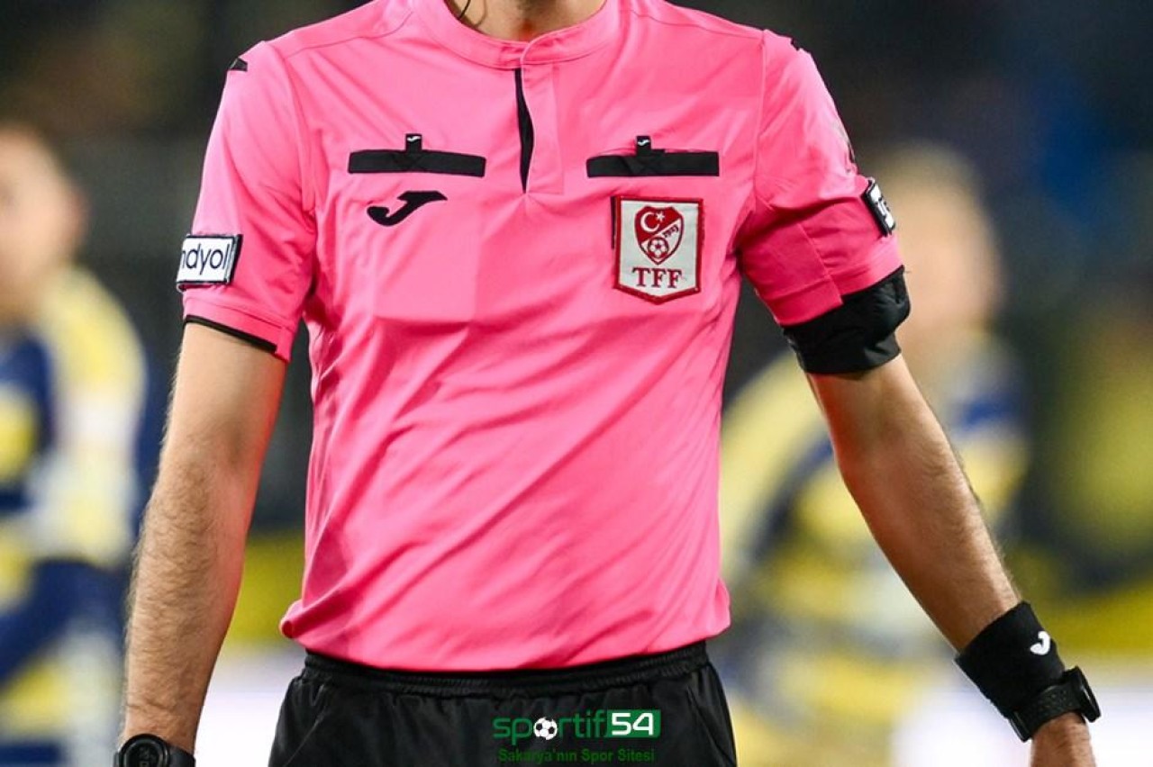 Beşiktaş-Fenerbahçe derbisinin hakemi belli oldu!