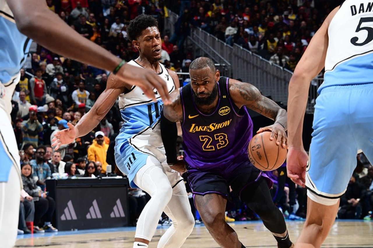 LeBron James’in "Triple-Double" performansı yetmedi!