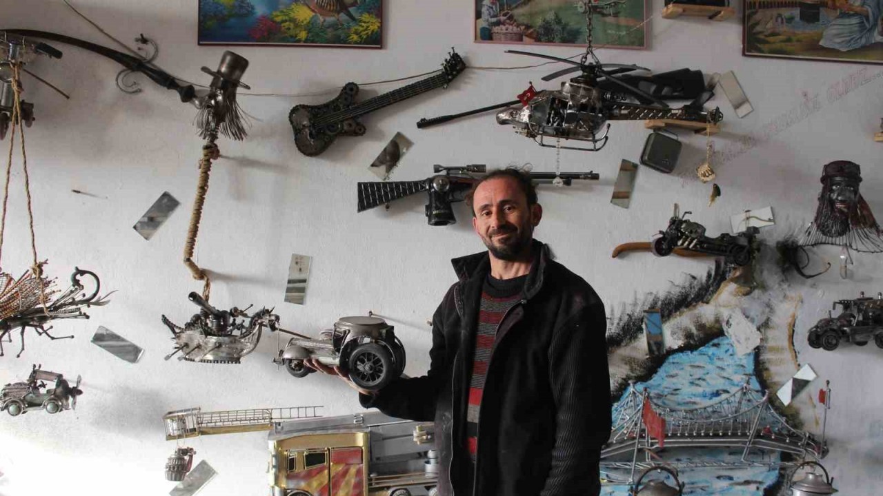 Sivaslı Usta Mehmet Çataltaş Atık Demirleri Sanata Dönüştürüyor!