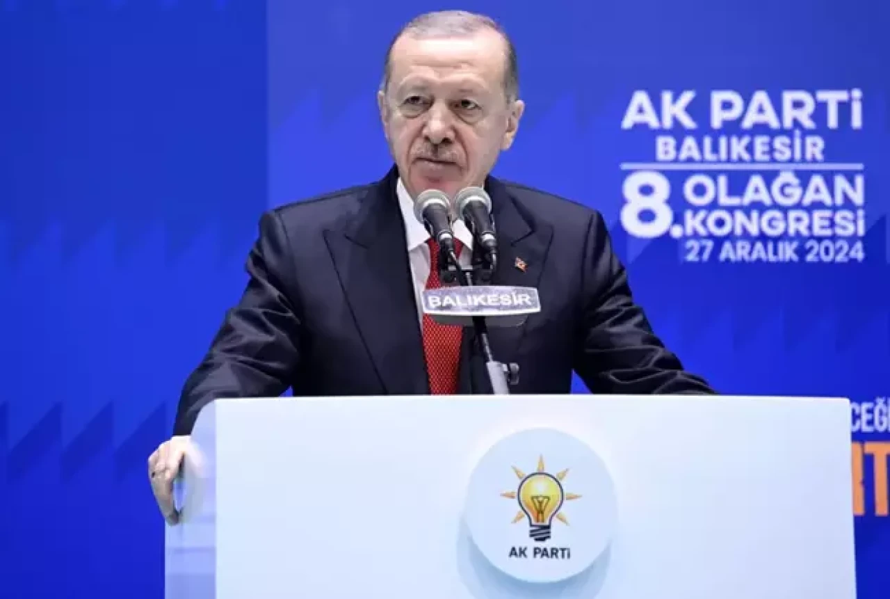 Cumhurbaşkanı Erdoğan: 2025'ten itibaren başta terör olmak üzere akut sorunlar bitecek