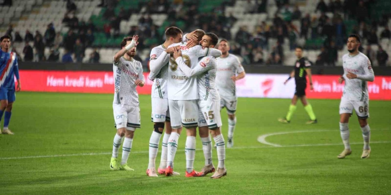 Konyaspor'dan 9-0'lık tarihi galibiyet!