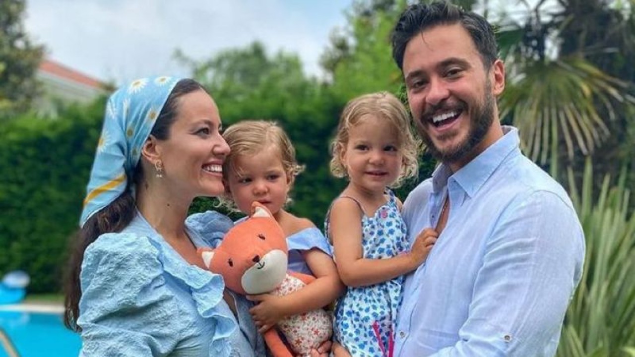 Pelin Akil-Anıl Altan çiftinden boşanma iddialarına yanıt