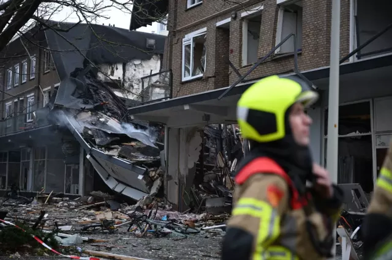 Hollanda’da korkunç patlama: Lahey’de 3 ölü,  3 yaralı