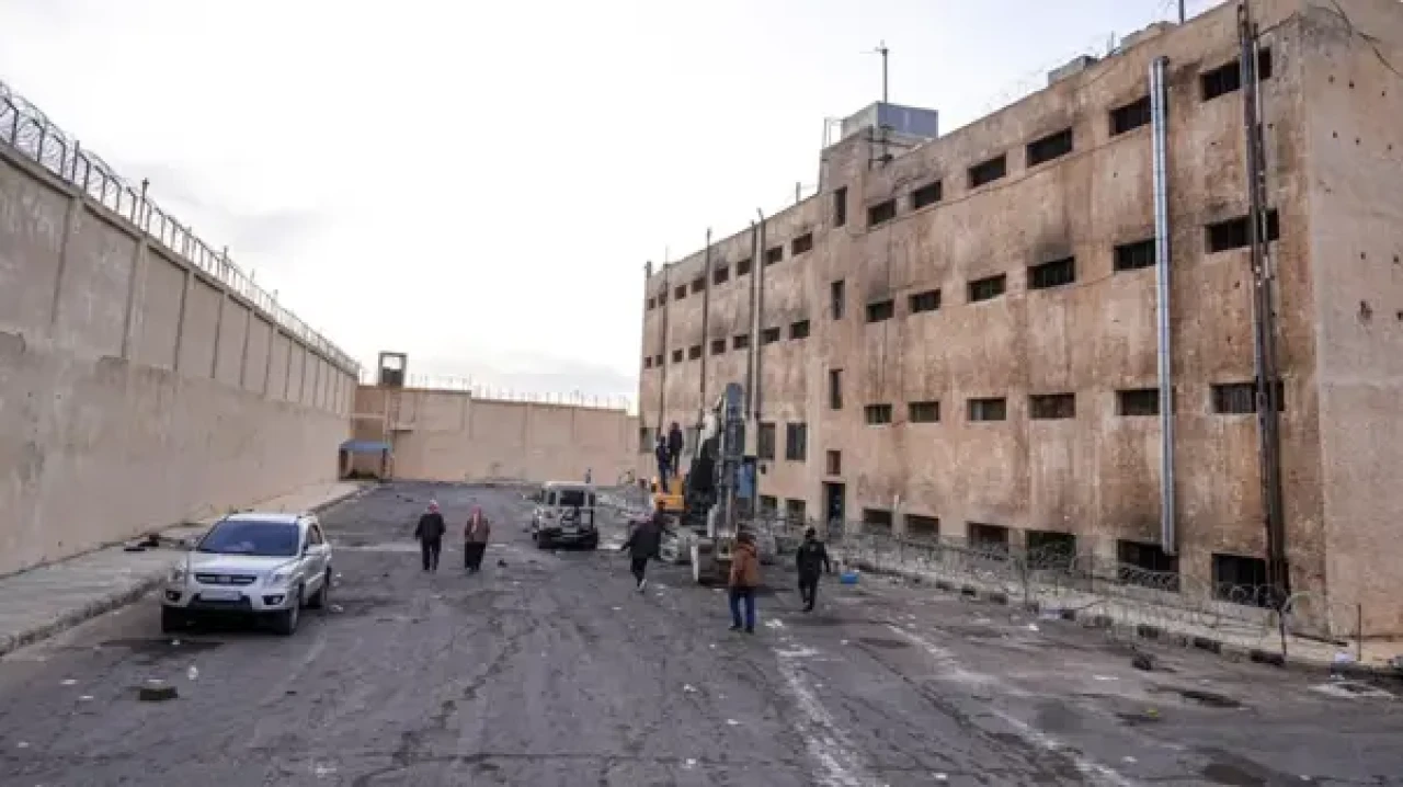 Sednaya hapishanesini için AFAD ekibi yola çıktı