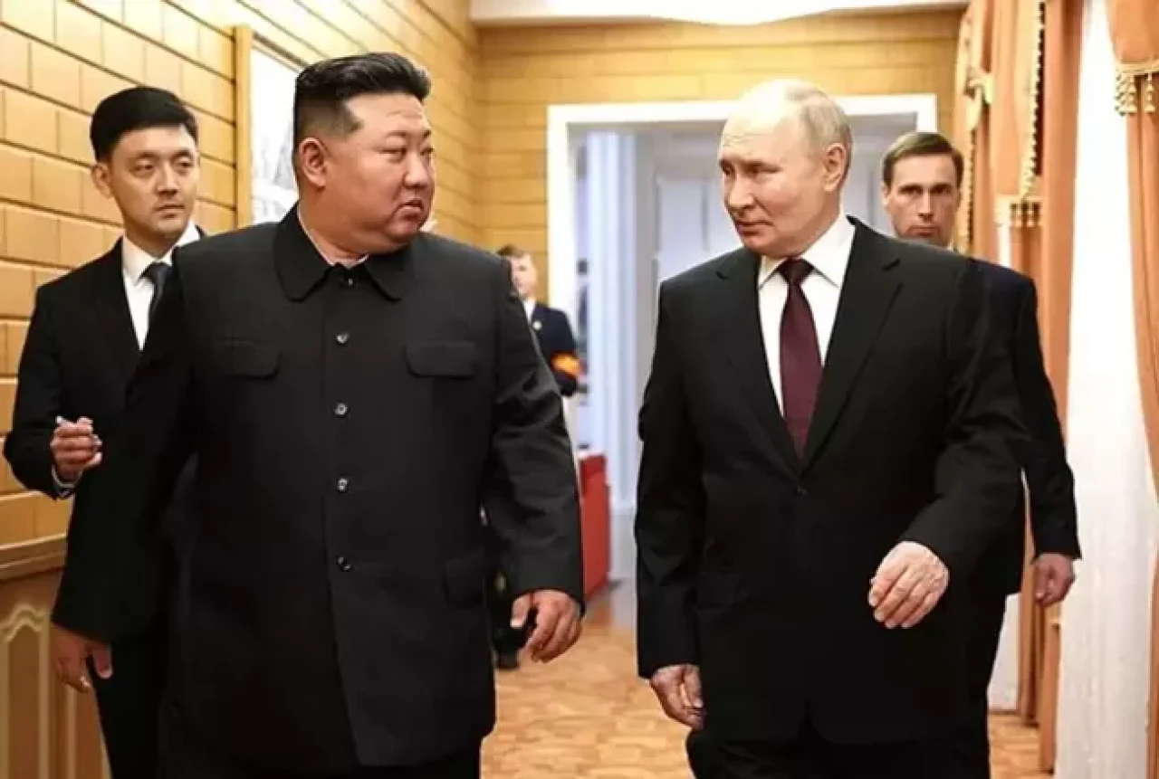 Rusya'da  askeri eğitimler başladı hedefte iki ülke var!