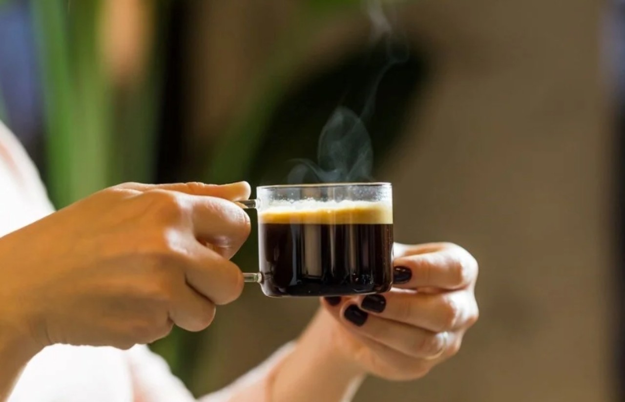 Kahve içenlerin vücudunda 8 kat fazla var