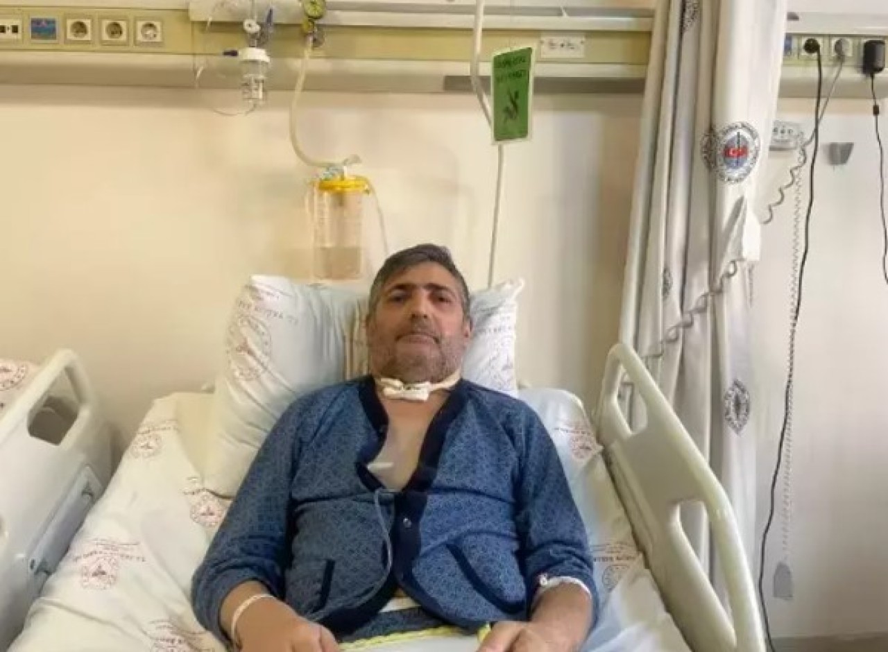 35 yıl boyunca kullandı,  gırtlak kanserine yakalandı