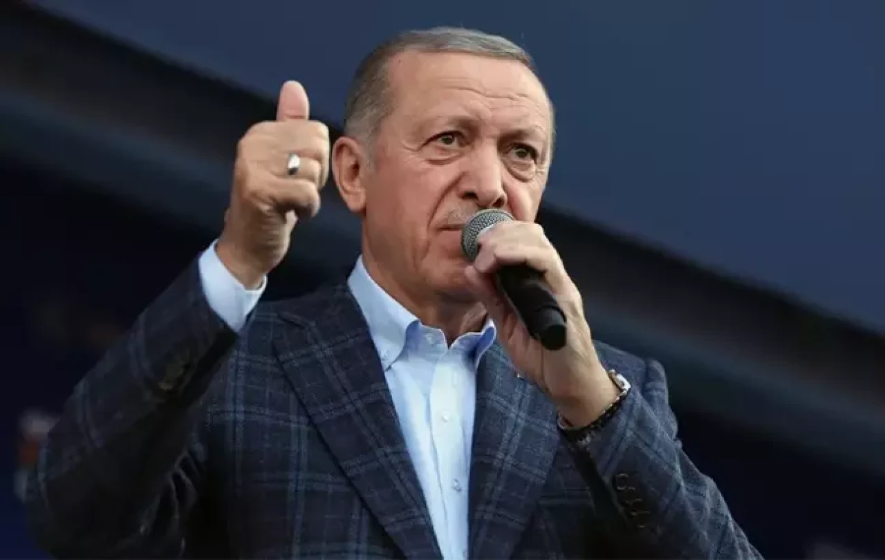 Yeni yıla saatler kala Cumhurbaşkanı Erdoğan peş peşe sıraladı!