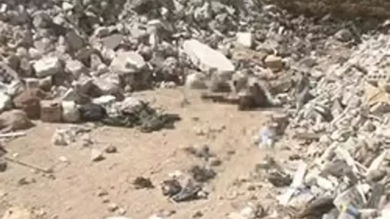 Suriye'de toplu mezarlar bulundu!