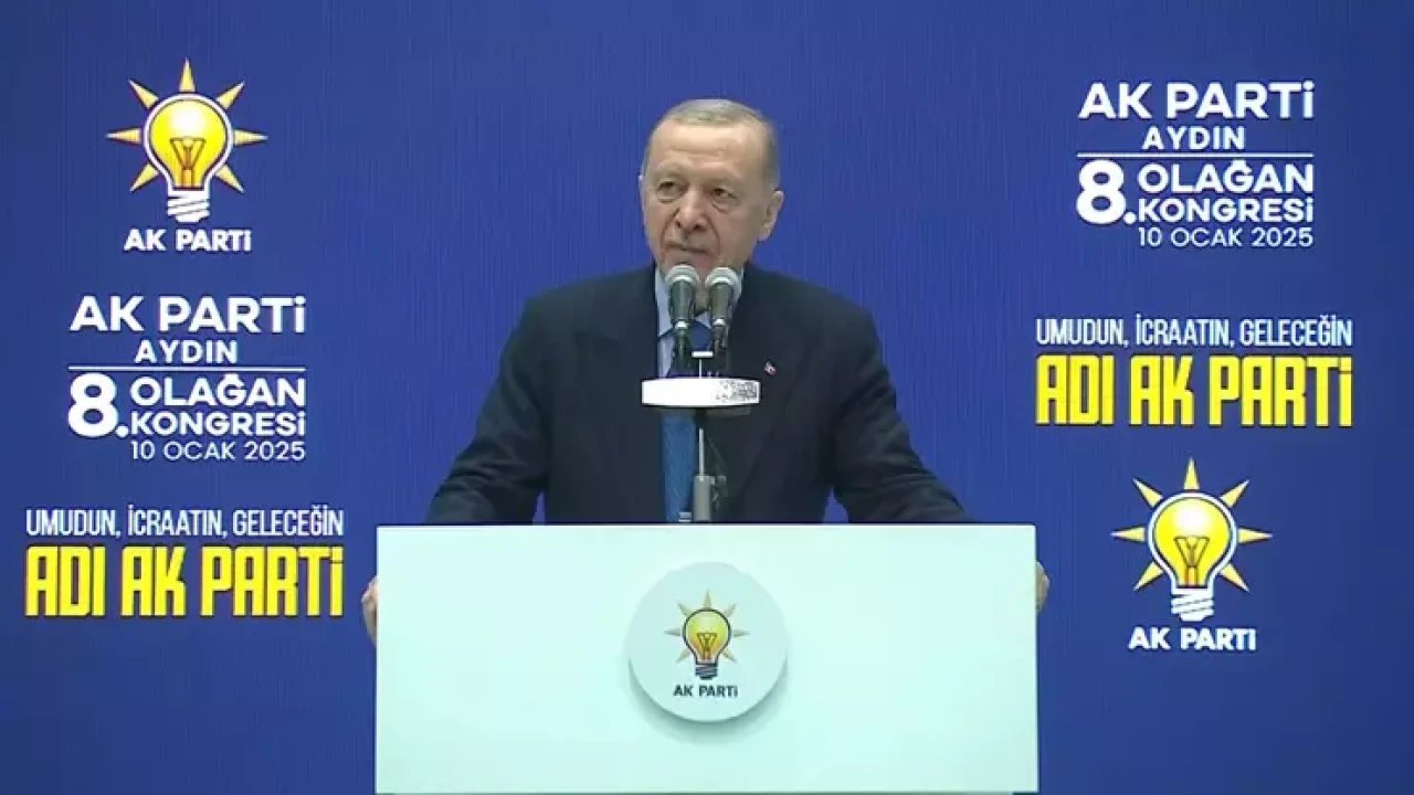 Cumhurbaşkanı Erdoğan: "Suriye'nin kuzeyinde terör kuşağını dört yerden kırıp attık"