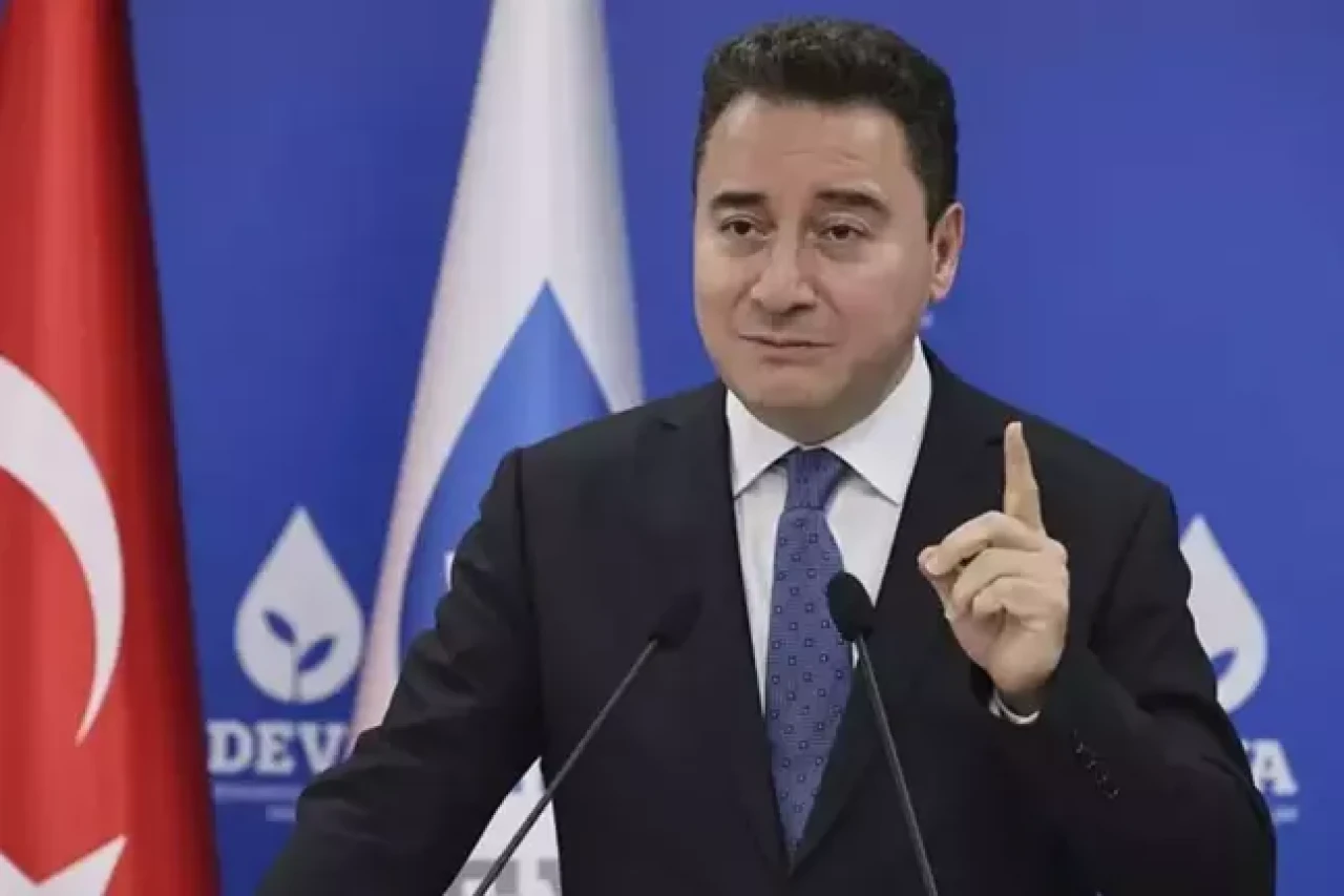 Ali Babacan,  DEVA Partisi'nin Cumhurbaşkanı adayının kim olacağını açıkladı!