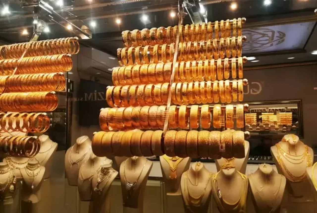 Altın fiyatlarında tarihi yükseliş: Yeni rekor kapıda