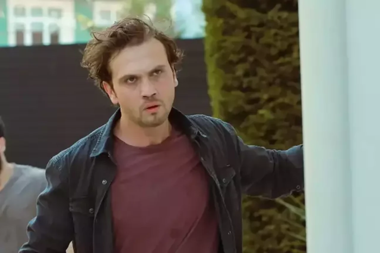 Aras Bulut İynemli’nin acı günü