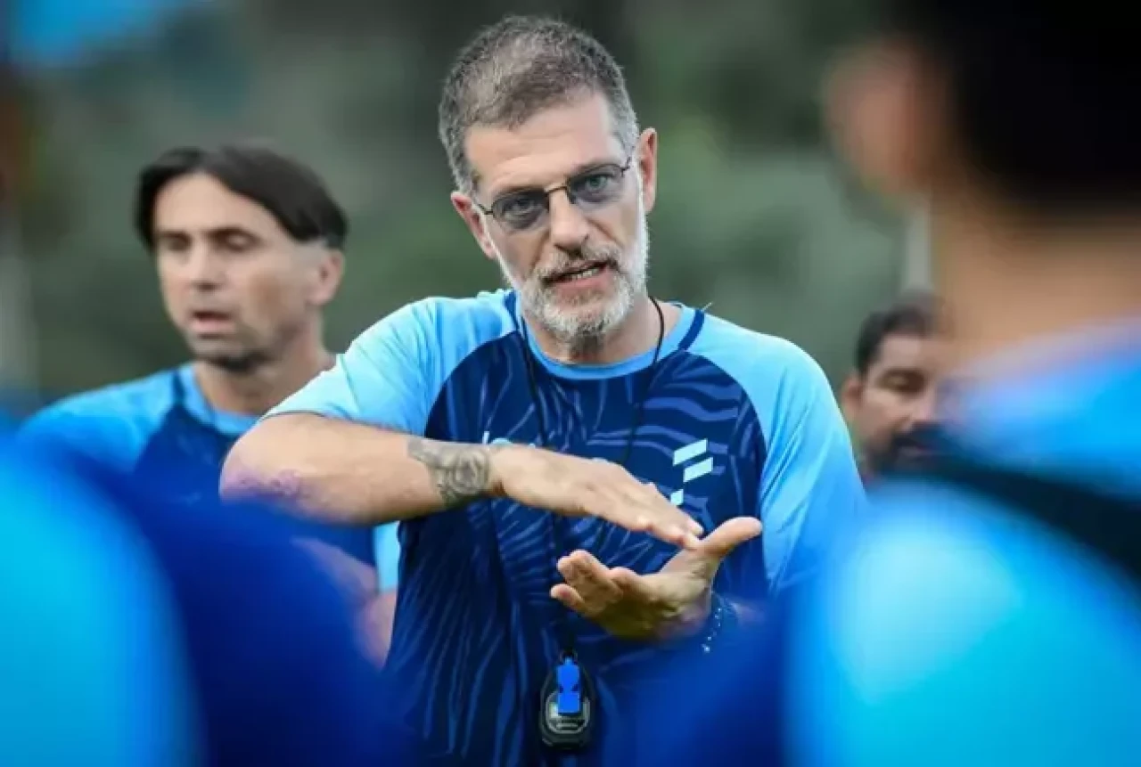 Slaven Bilic'ten açıklama: Beşiktaş'ın başına geçecek mi?