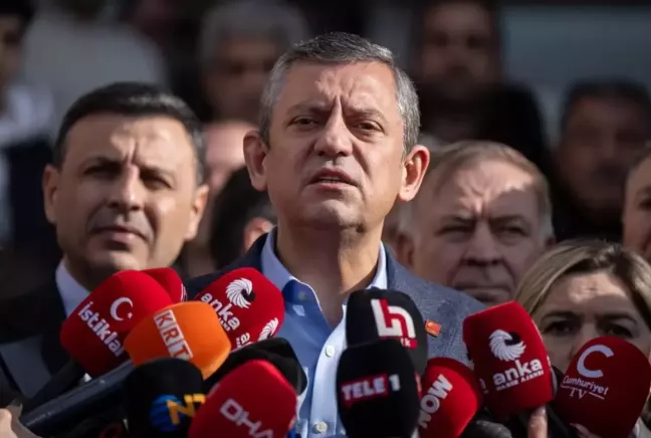 Özgür Özel yangın faciası ile ilgili bilirkişi raporunu paylaştı!